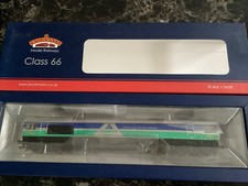 Bachmann 32-738 Class 66 66711