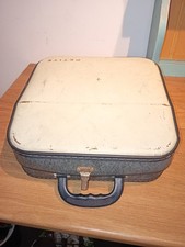 VINTAGE TYPEWRITER - Vintage