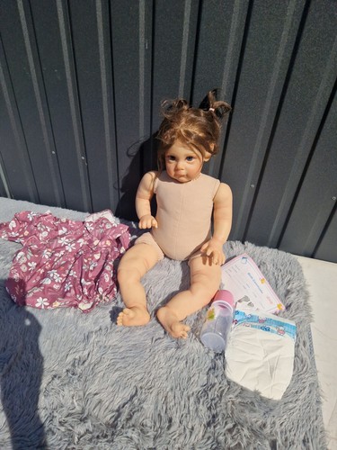 Lifelike reborn toddler doll - reborn,