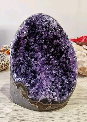 Amethyst geode cluster - geode,