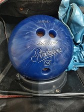 Vintage Bowling 30D Ball