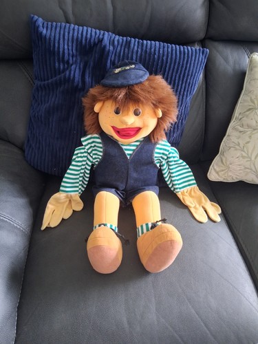 German speech puppet - speech,
