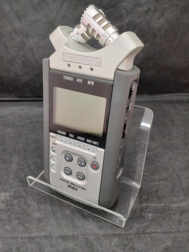 Handy recorder model h4n zoom - model,