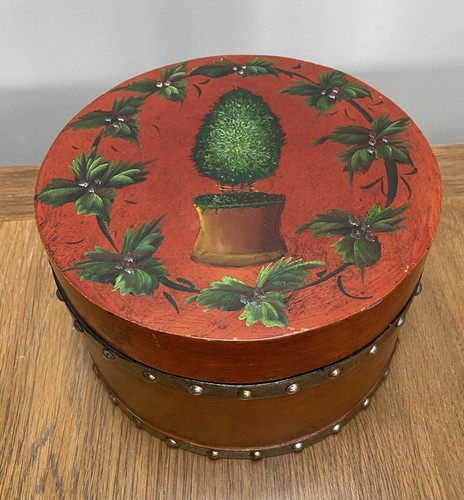 Vintage handpainted hat - handpainted,