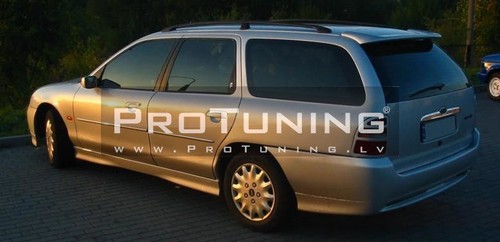 Rear door roof spoiler - rear,