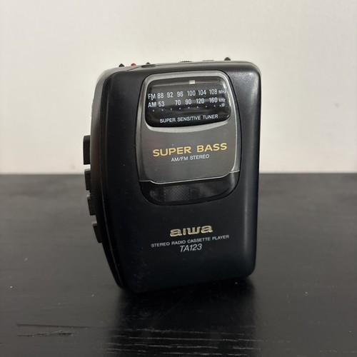 Aiwa super bass - bass, stereo