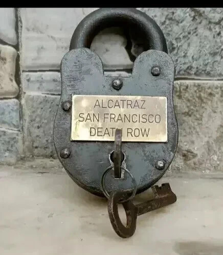 Padlock antique style - antique,