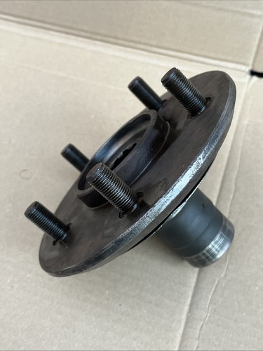 Jaguar xj6 rear hub - jaguar,