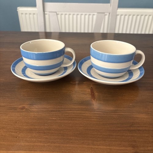 Green cornishware 2x cups - g,