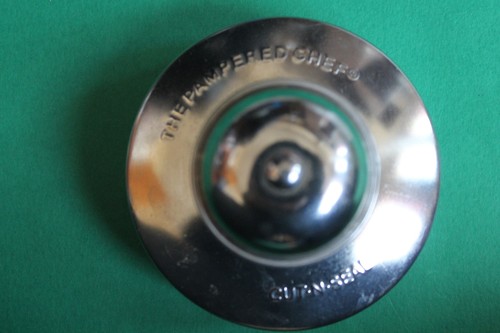 The pampered chef - chef, cut-n-seal