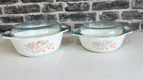 Pair vintage pyrex - vintage,