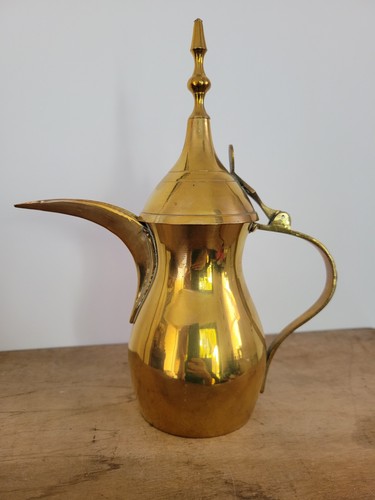Vintage small decorative brass - small,