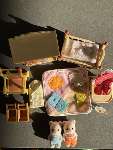 Sylvanian nursery set - sylvanian,