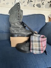 RARE Dr Martens Aimilita
