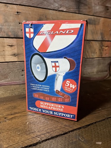 England supporter megaphone - england,