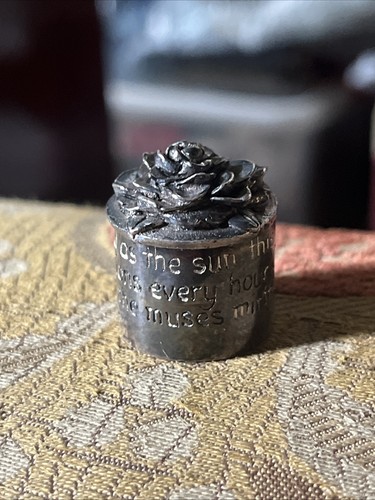 Small silver scenes - silver, 1”