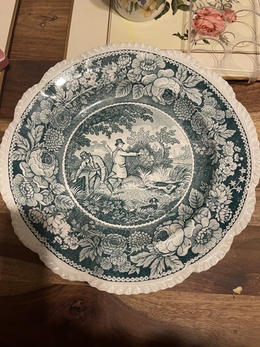 Vintage plate hunting - vintage, scene