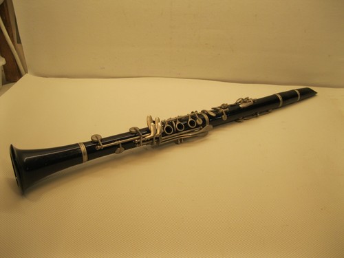 Vintage bundy clarinet - vintage,