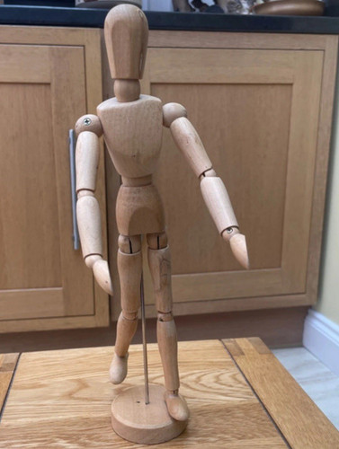 Wooden articulated artist - wooden,