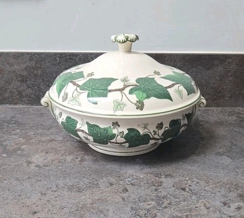 Wedgwood napoleon ivy - napoleon, tureen