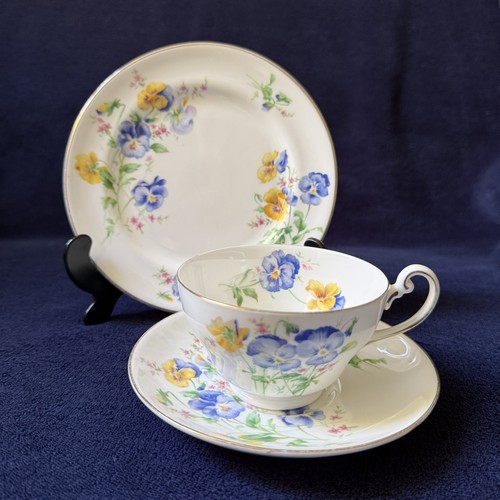 Royal doulton pansy - royal,
