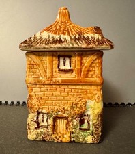 Vintage Kensington Cottage