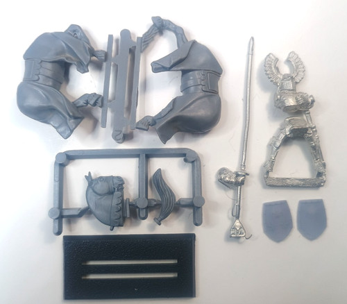 Bretonnian knight the realm - the,