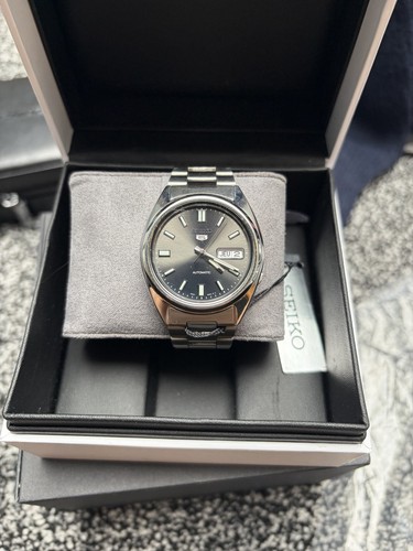 Seiko automatic grey dial - seiko,