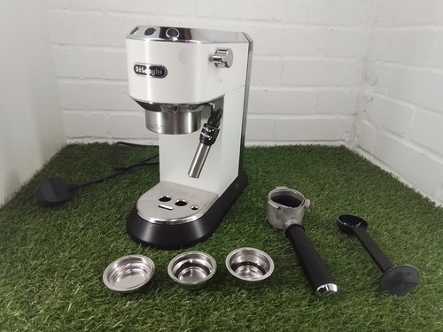 Delonghi dedica coffee machine - dedica,