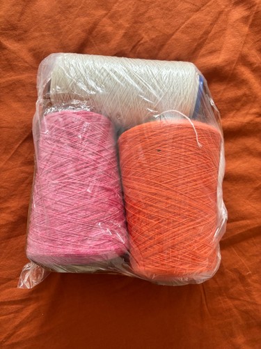 Brand new 100 lambswool - 100%,