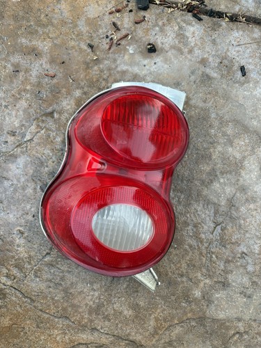 Rear right tail light - rear,