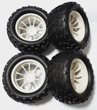 08010 1/10 Scale Off Road RC Nitro Monster Truck Wheel and Tyres x 4 White