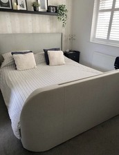 King size media bed - king, tv