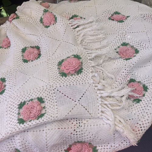 Cotton crochet bed - cotton, with