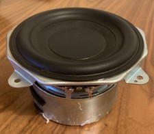 B&W Bowers Wilkins Zeppelin