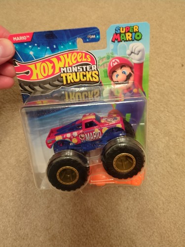 Hot wheels monster trucks - hot,