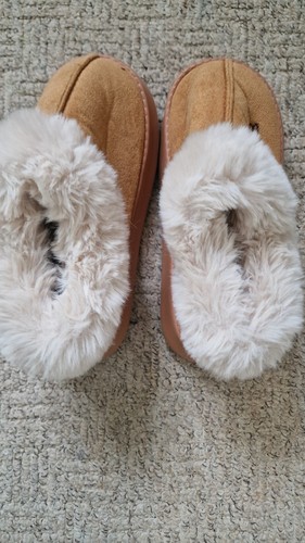Women faux fur - fur, cuff