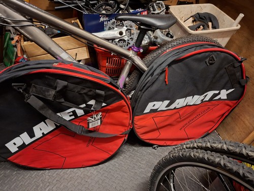 Planet 700c wheelbags - x,