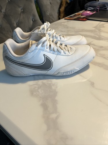 2012 nike 454543 cheer shoes - nike,