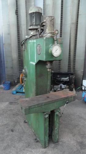 Hydraulic press mills - hydraulic, 8