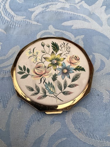 Vintage stratton powder - vintage,