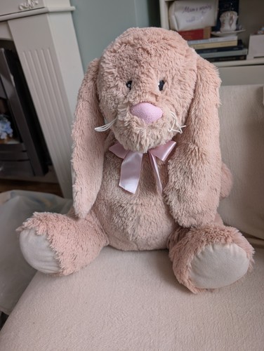 Large soft pink bunny - pink,
