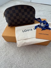 LOUIS VUITTON Damier Ebene