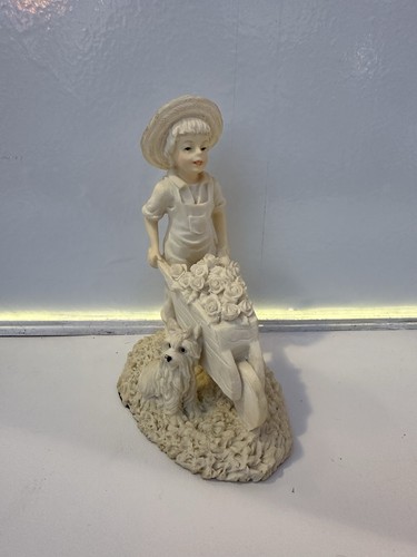 Vintage cream resin girl - vintage,