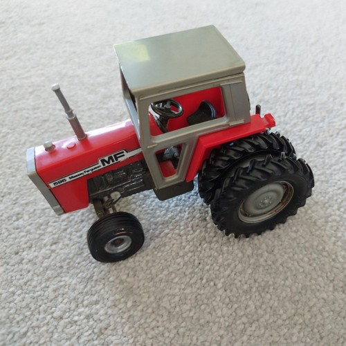 Collectible tractor model - collectible,