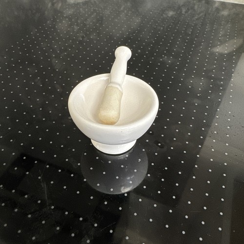 Mini mills with pestle - mills,