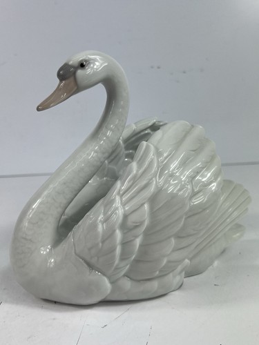 Lladro swan planter vase - lladro, planter/