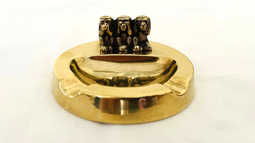 Peerage brass three wise - brass,