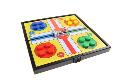 Medium magnetic travel game - ,