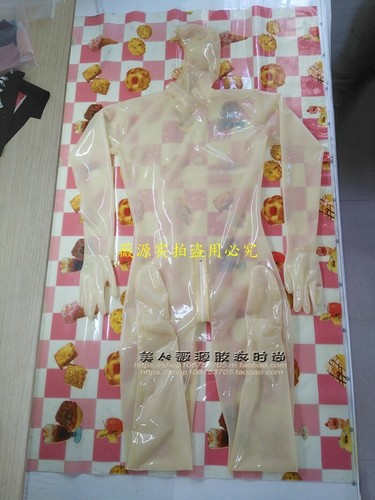 Face entry latex full catsuit